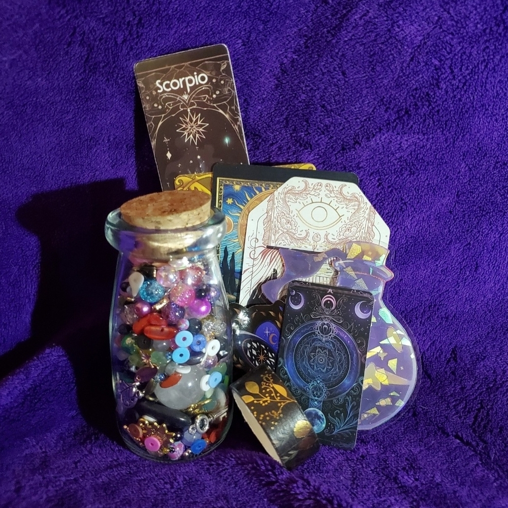 Witchy Bead and Charm scoop - 4oz Bottle with Tarot Cards and Enchanted Beads